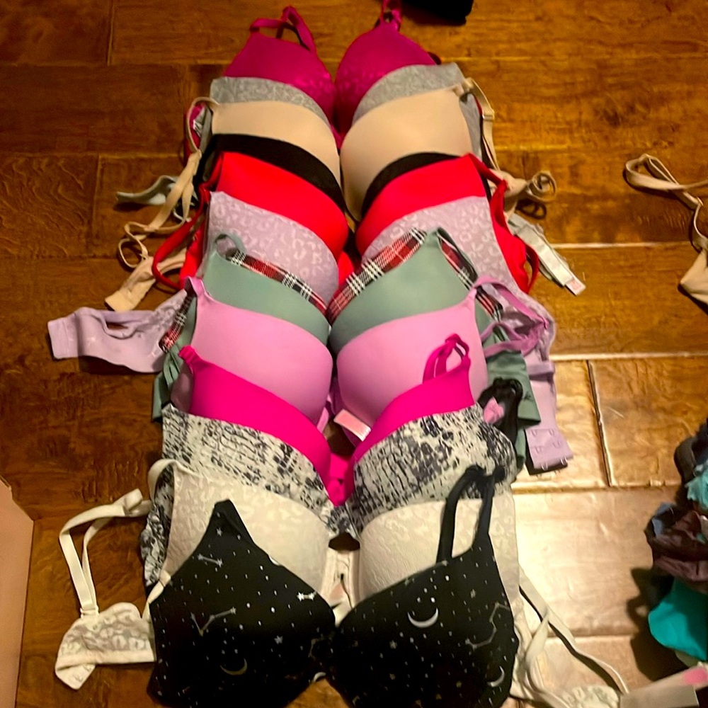 Collection of VS bras. Size 32D